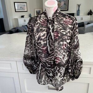 Jennifer Lopez Pull On Sheer 34 Sleeve Animal Print Blouse Black Grey Sz S